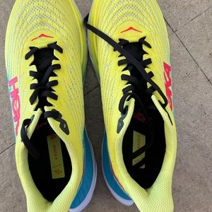 Hoka one one
